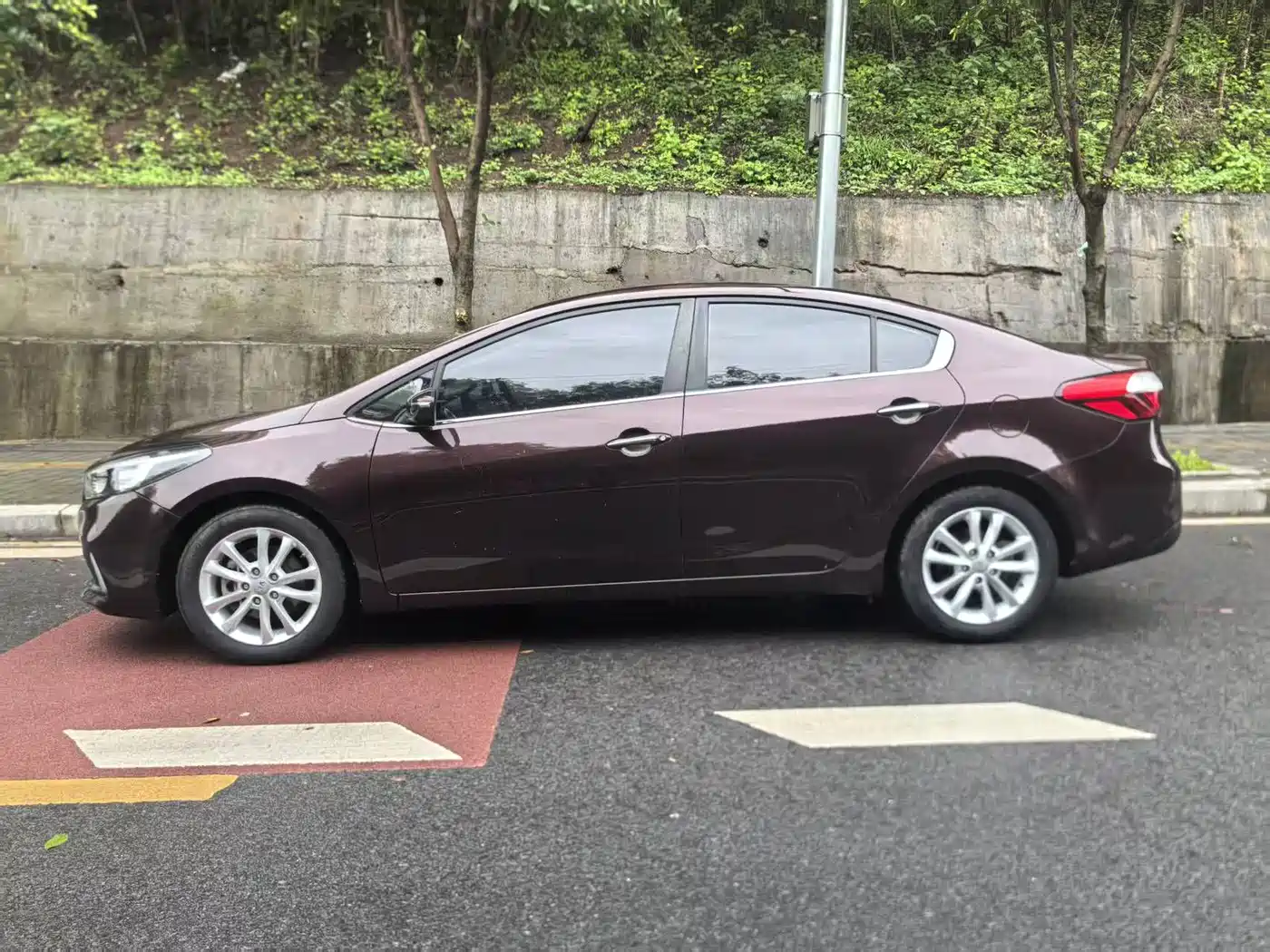 Kia K3 2016 1.6L Automatic GLS фото 4