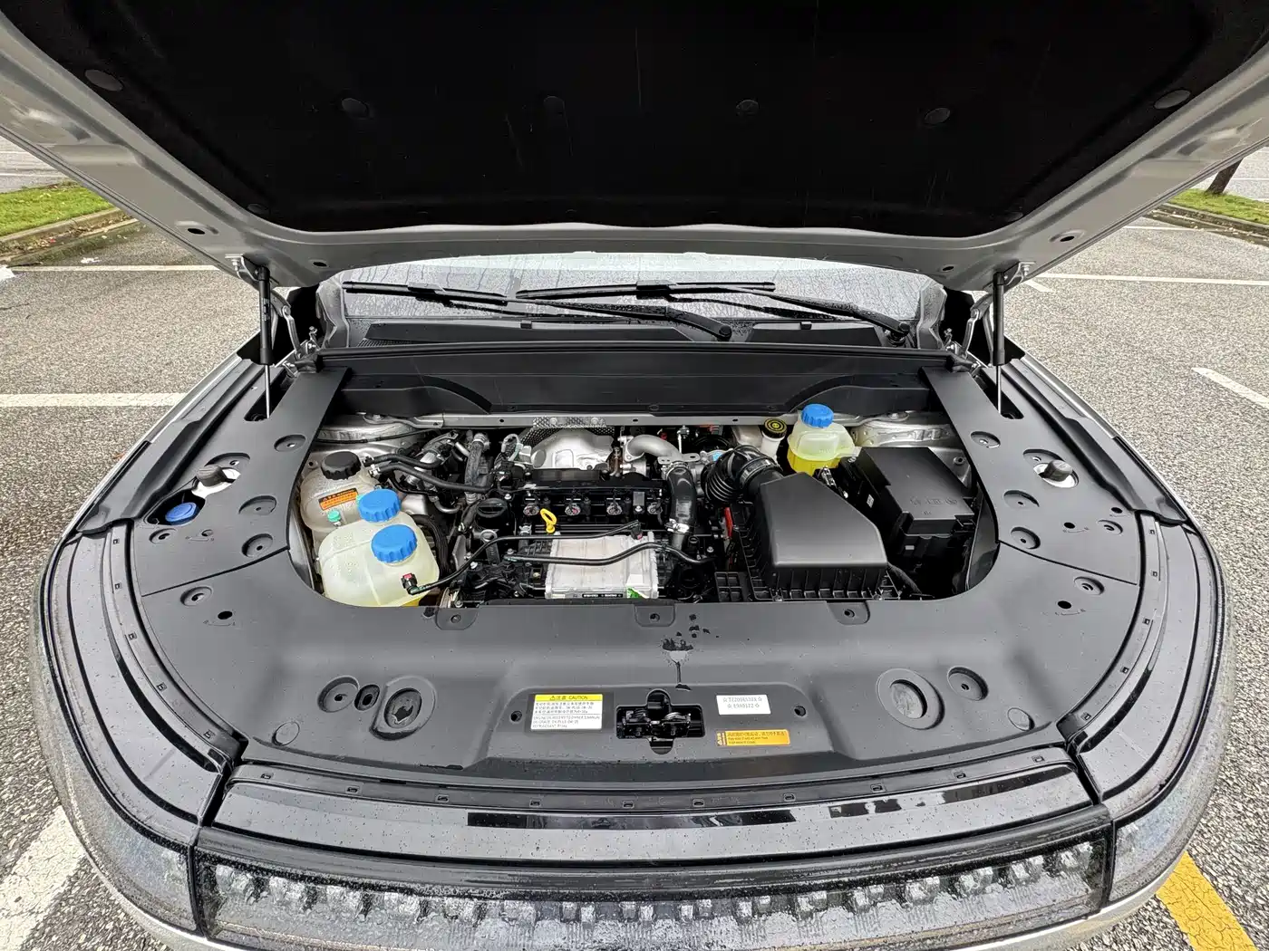 Dongfeng Yipai eπ008 2025 2024 210Max Range Extender 6-Seater