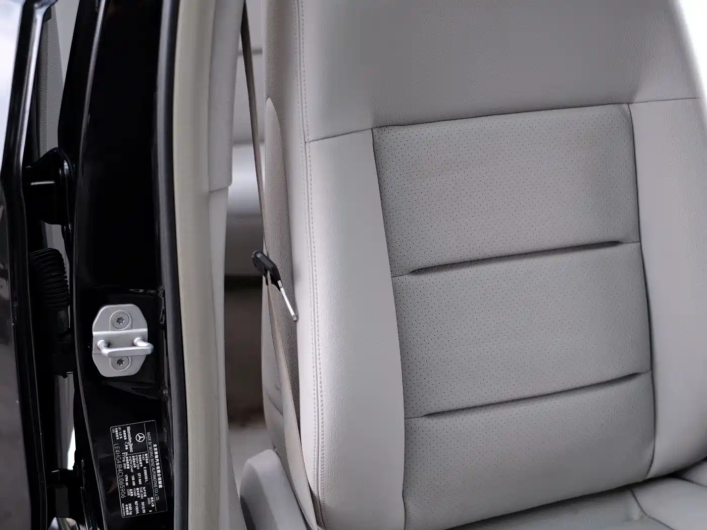 Mercedes-Benz E-Class 2012 E 200 L CGI Elegance фото 57