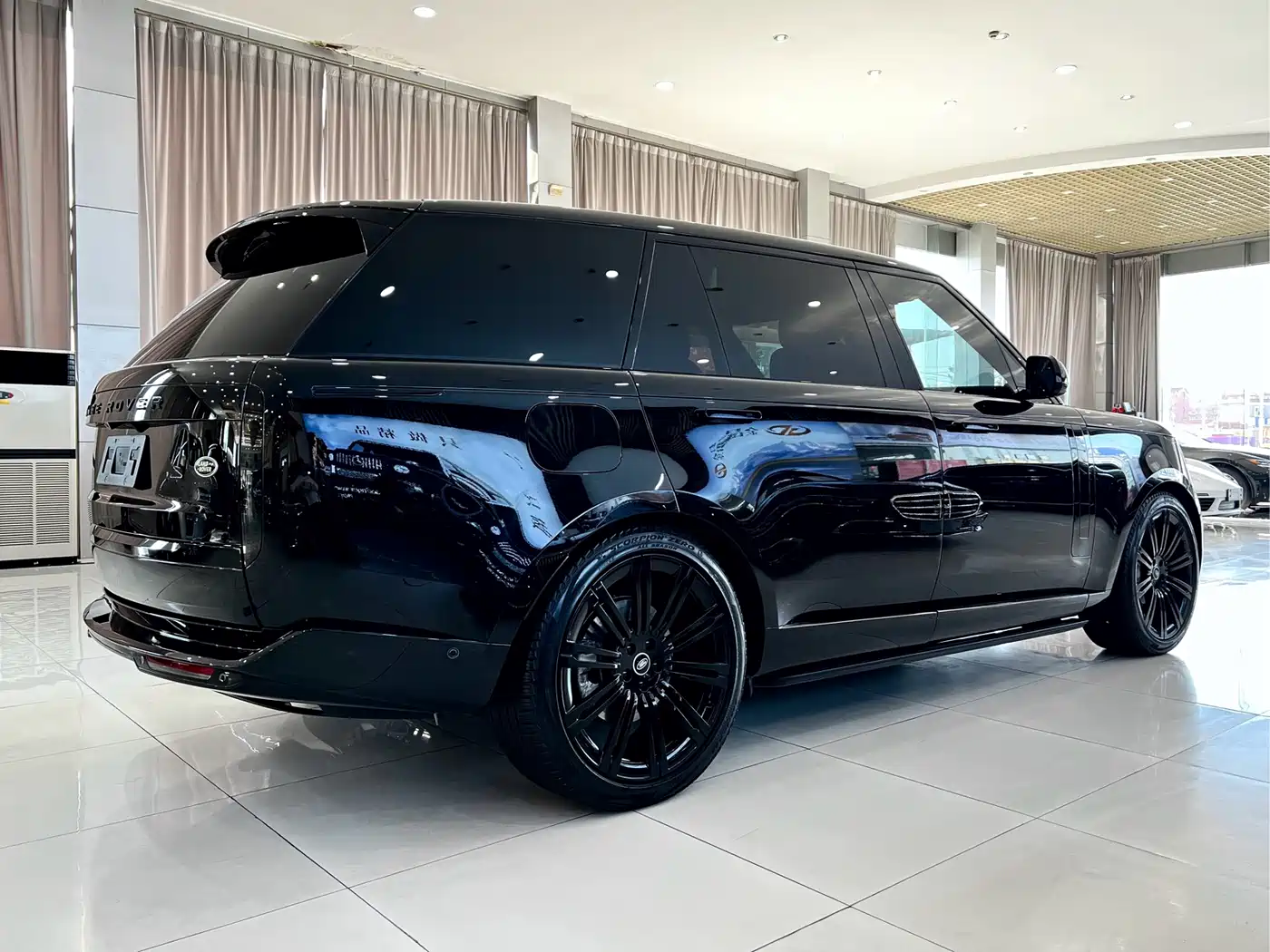  RANGE ROVER