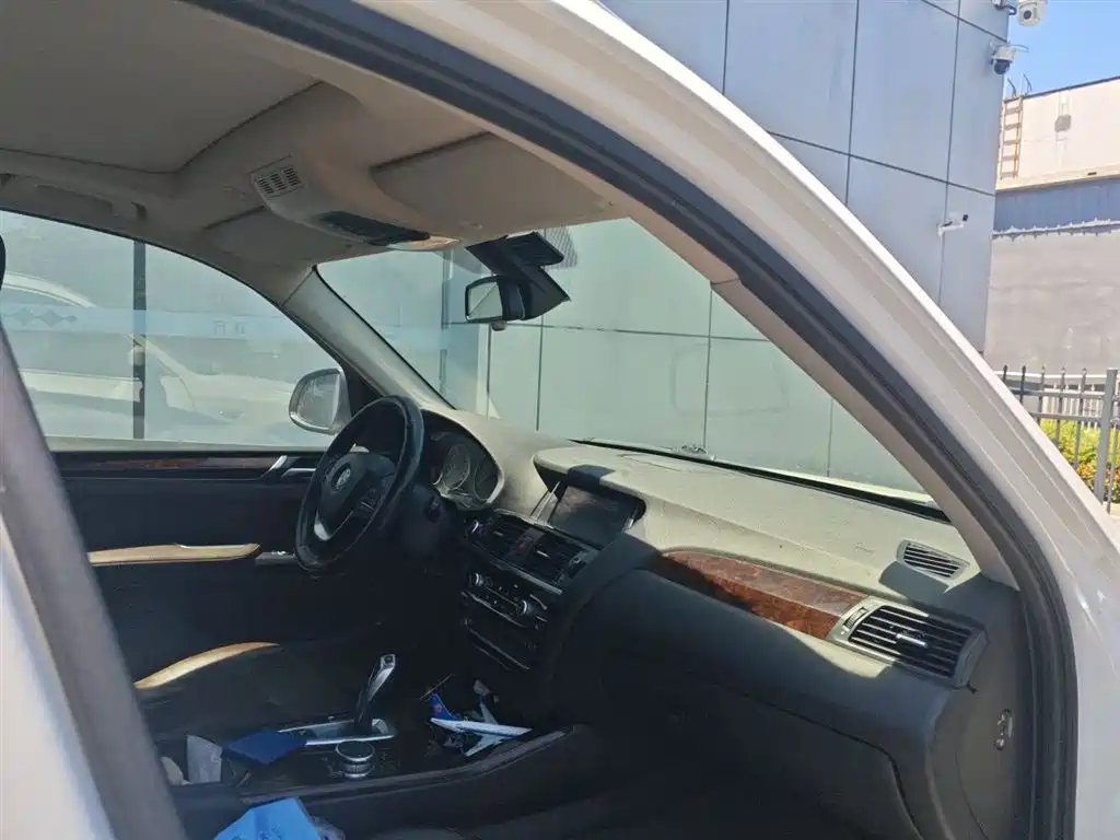 BMW X3 (Import) 2014 xDrive20i X Design Package фото 20