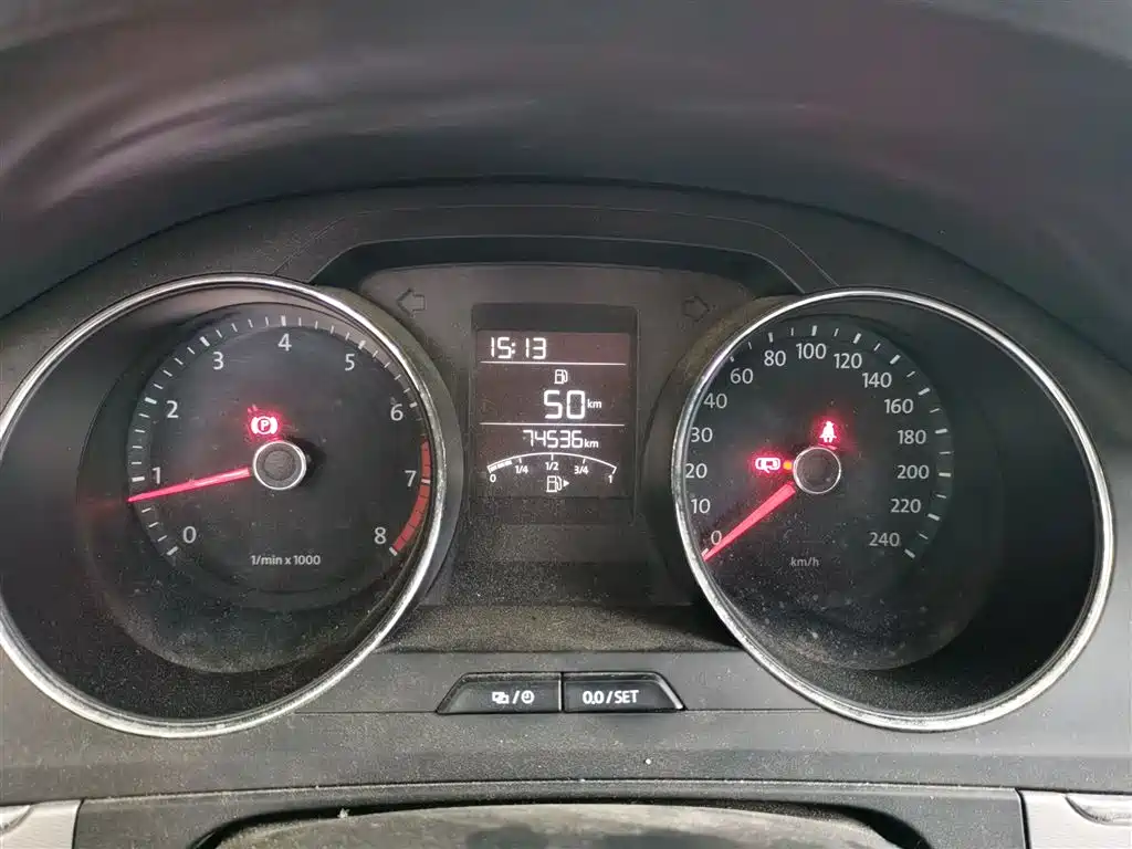 Volkswagen Bora 2015 Quality Edition 1.6L Manual Fashion фото 7