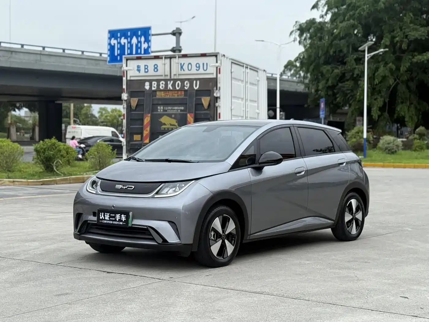 BYD Dolphin 2023 420km Fashion Edition