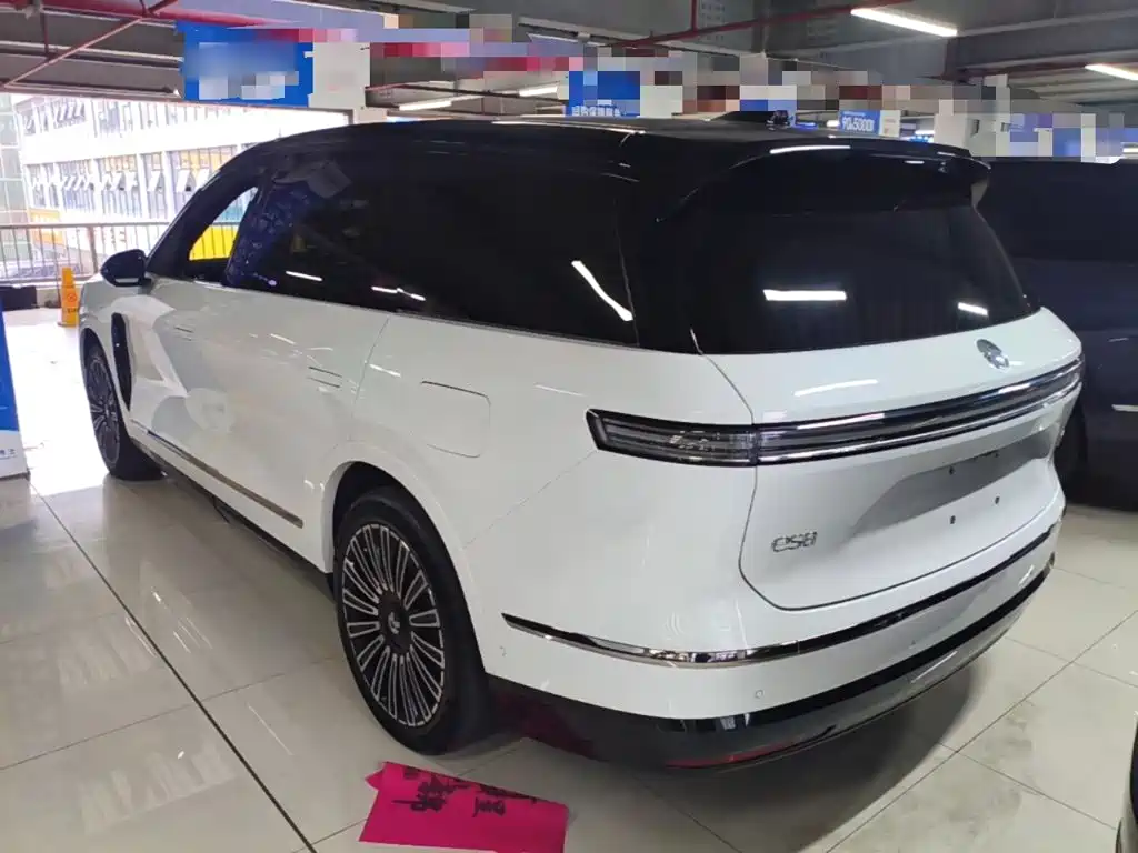 NIO ES8 2026 2025 Model 6-Seat Executive Luxury Edition