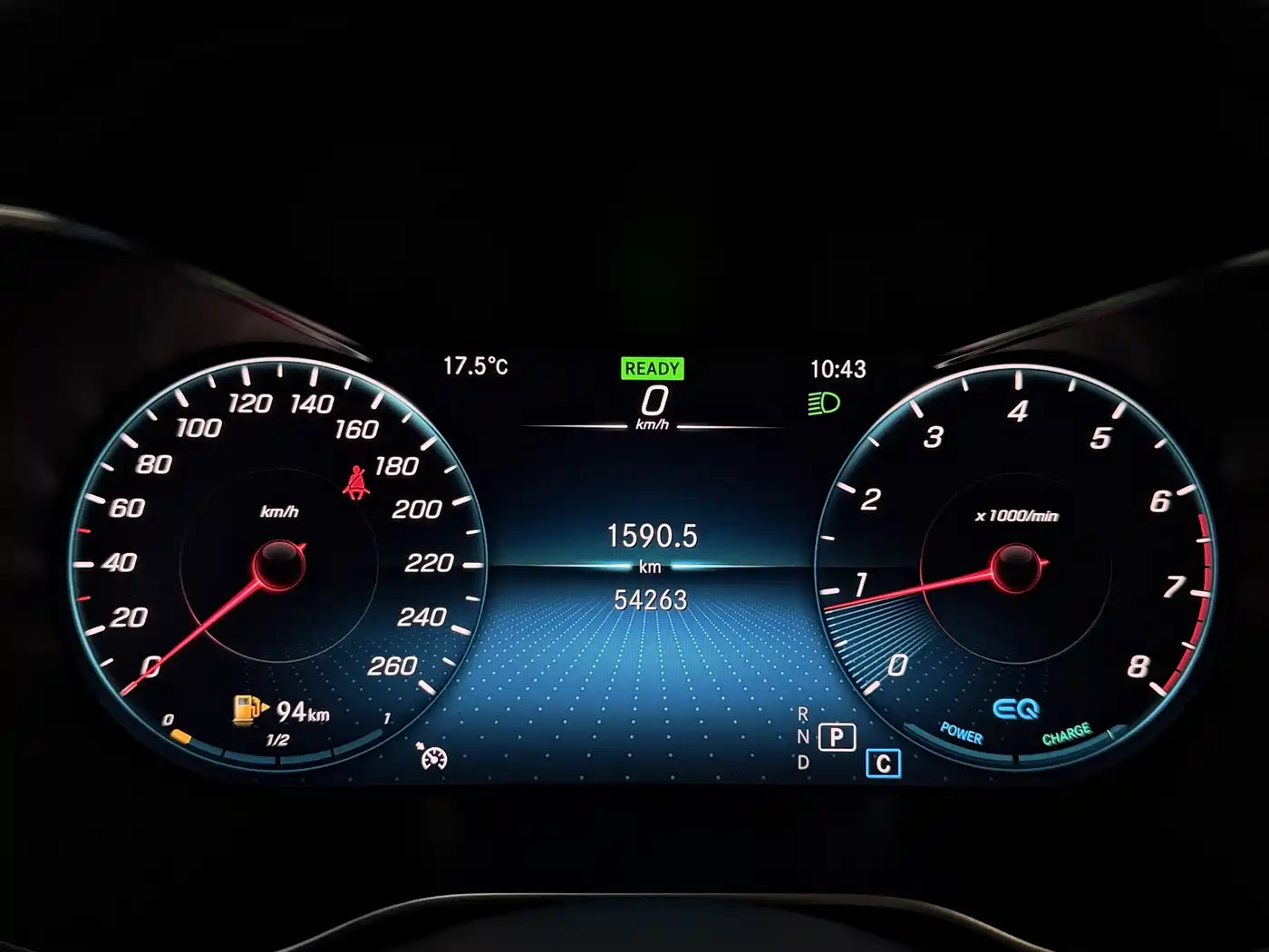 MERCEDES-BENZ C CLASS