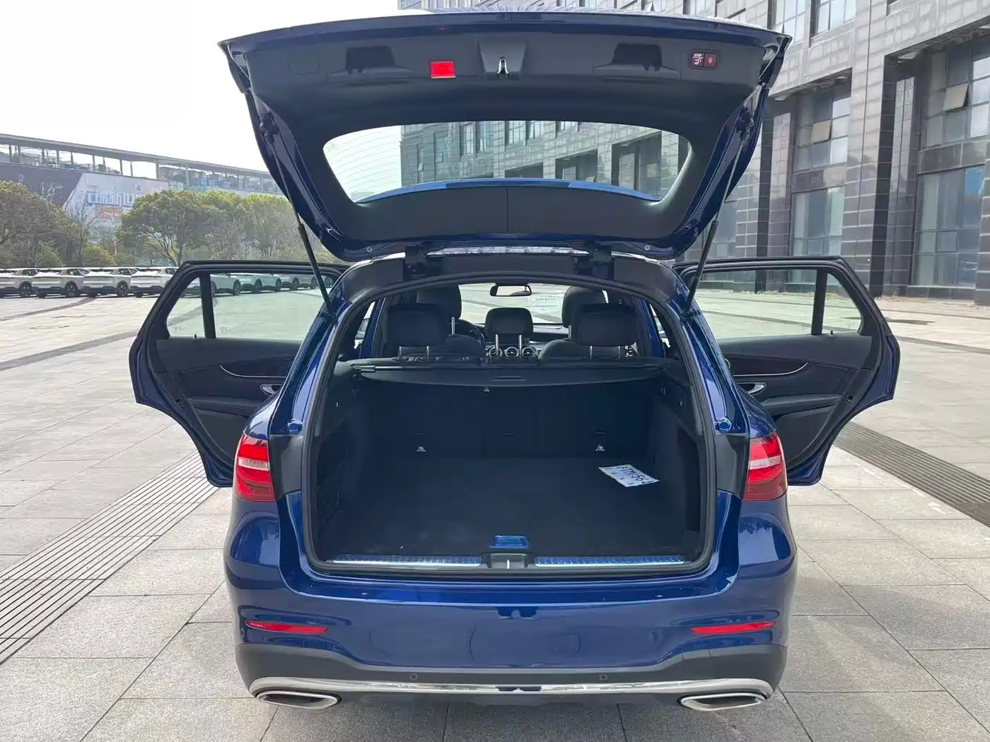 Mercedes-Benz GLC 2019 GLC 260 L 4MATIC Luxury фото 14