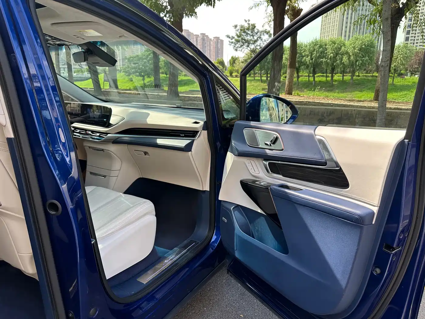 Buick Century 2023 2023 2.0T 6-Seat World Edition