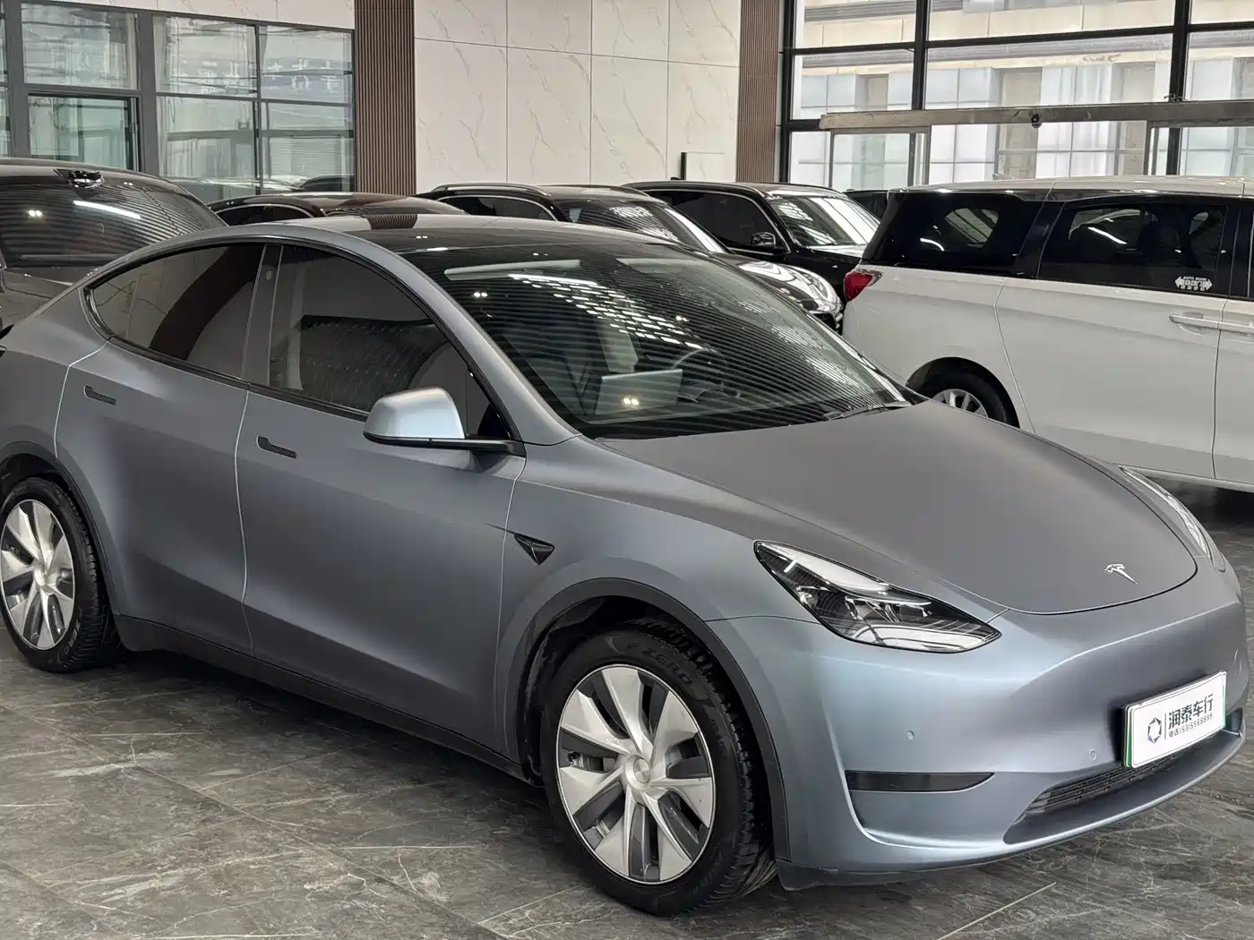 Tesla Model Y 2023