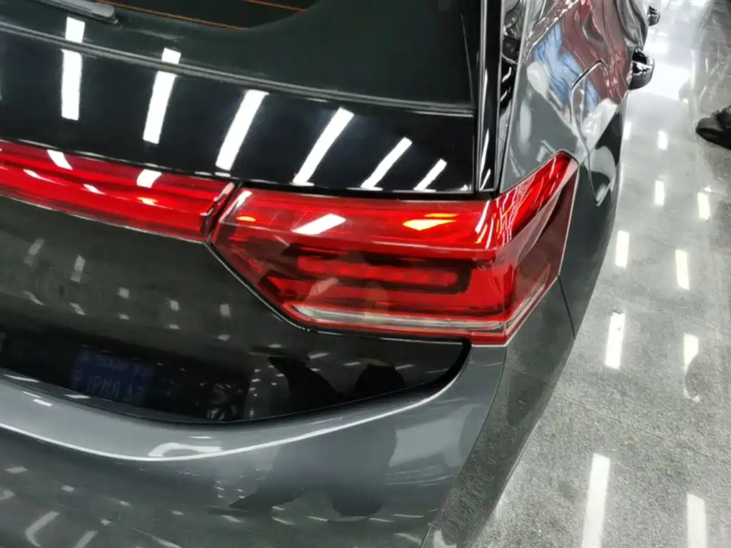Volkswagen ID.3 2023 Upgraded Pure Intelligence Edition фото 8