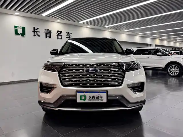 Ford Explorer 2020 EcoBoost 285 AWD Titanium Edition 7-Seater — фото 2