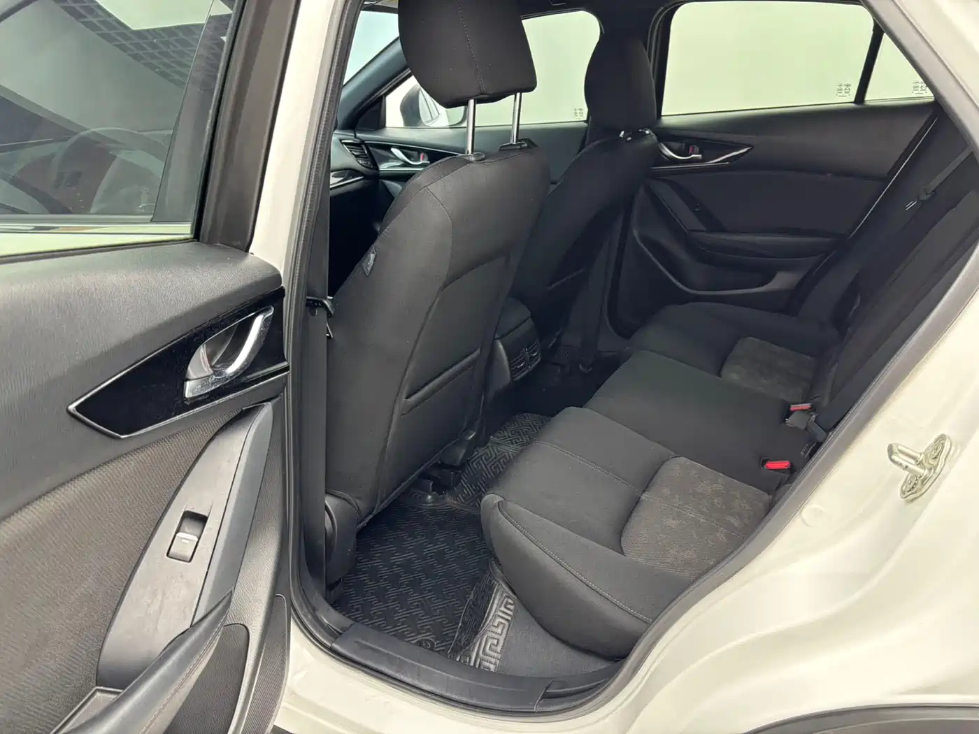 Mazda CX-4 2023 2021 2.0L Auto FWD Skyactiv Explorer Edition
