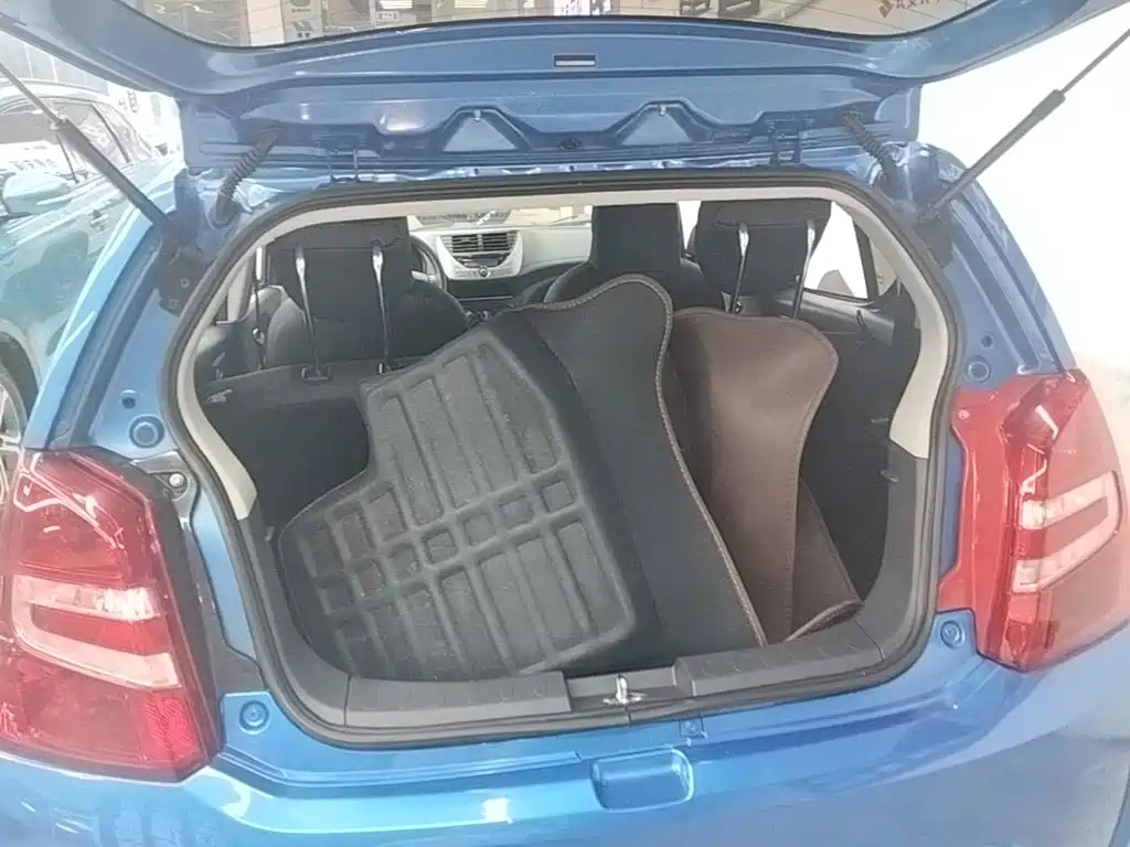 Suzuki Alto 2018 2013 1.0L Automatic Deluxe