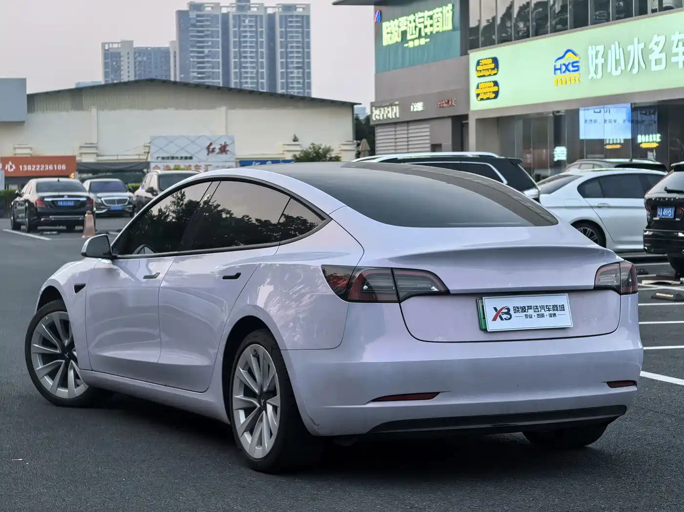 Фото 2 - Tesla Model 3