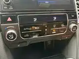 Фото 12 - Honda UR-V