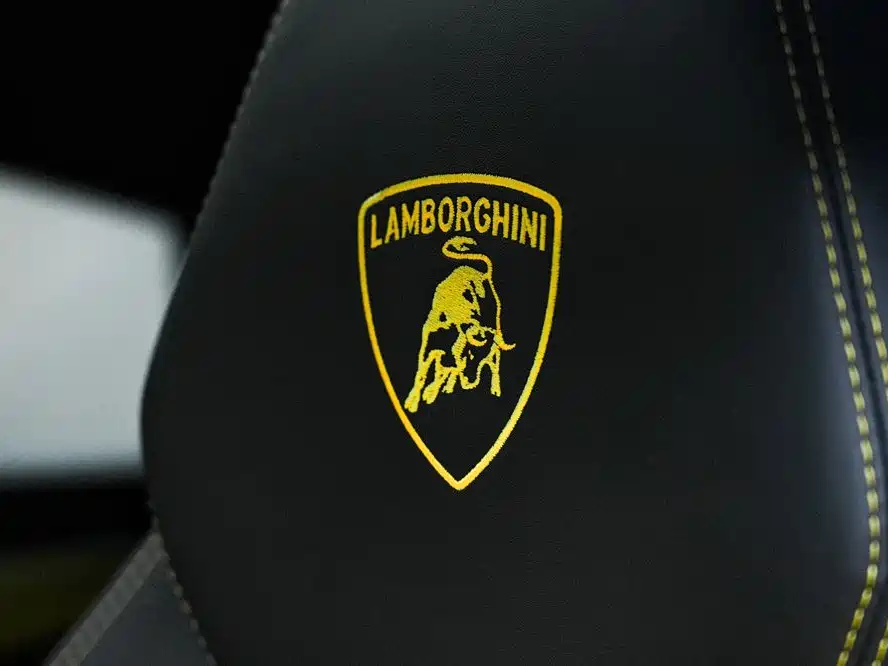 Lamborghini Urus 2022 2021 4.0T V8