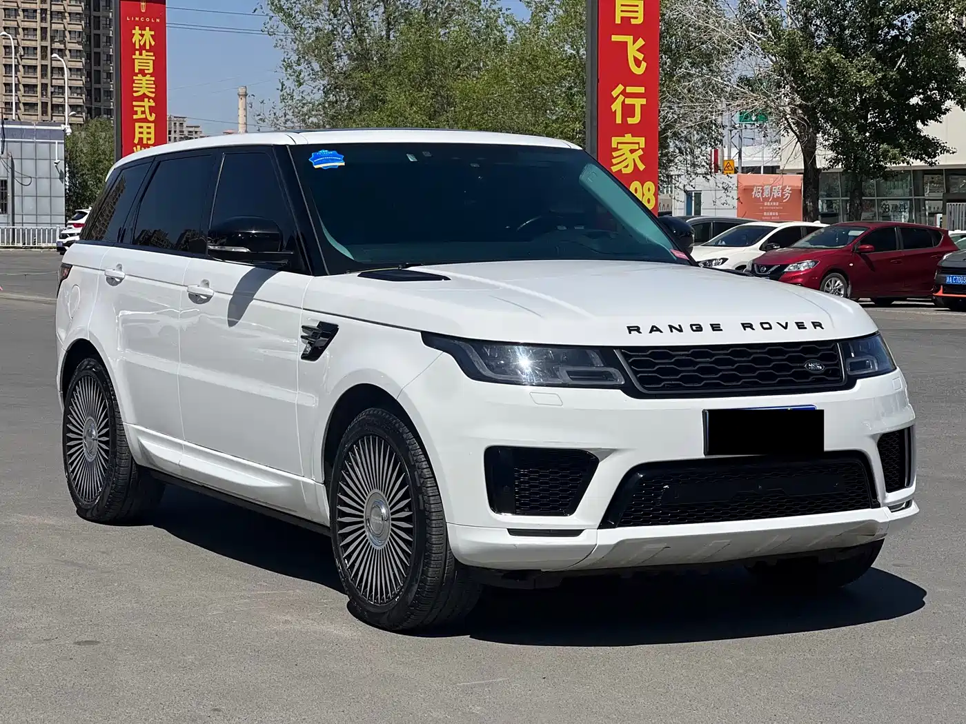 Land Rover Range Rover Sport 2020 3.0 L6 HSE DYNAMIC фото 3