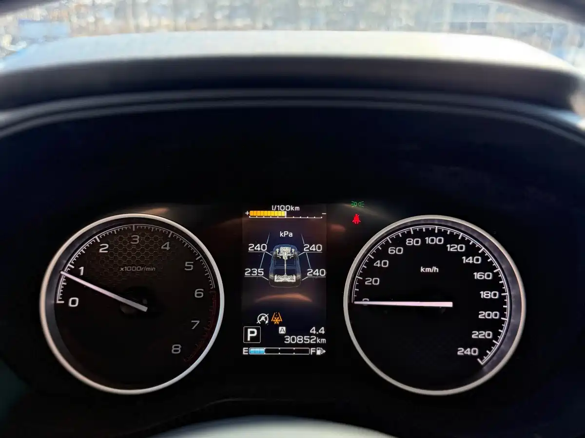 Subaru Forester 2022 2.0i AWD Luxury Edition фото 13