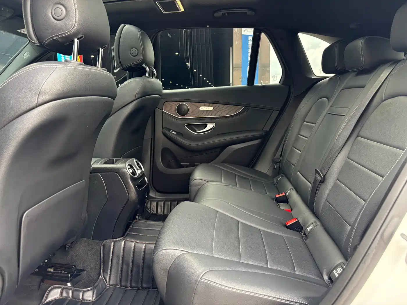 Mercedes-Benz GLC 2020 GLC 300 L 4MATIC Dynamic фото 12