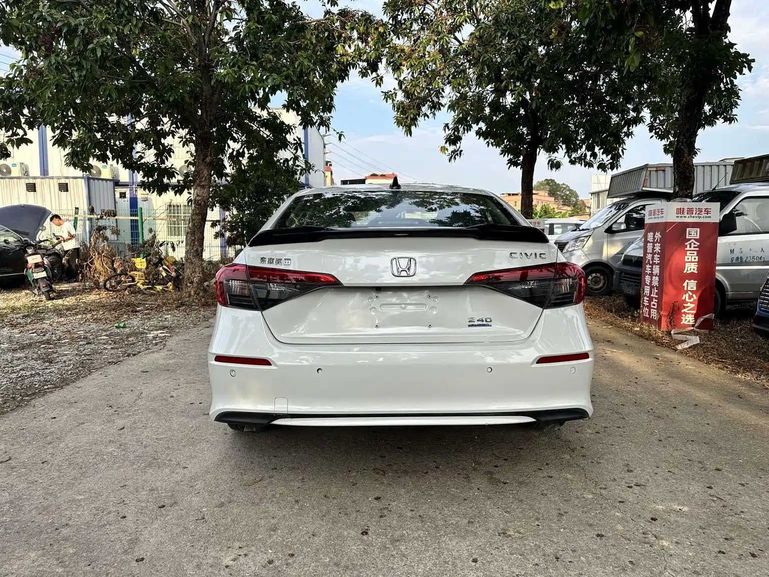 Photo 6 - Honda Civic