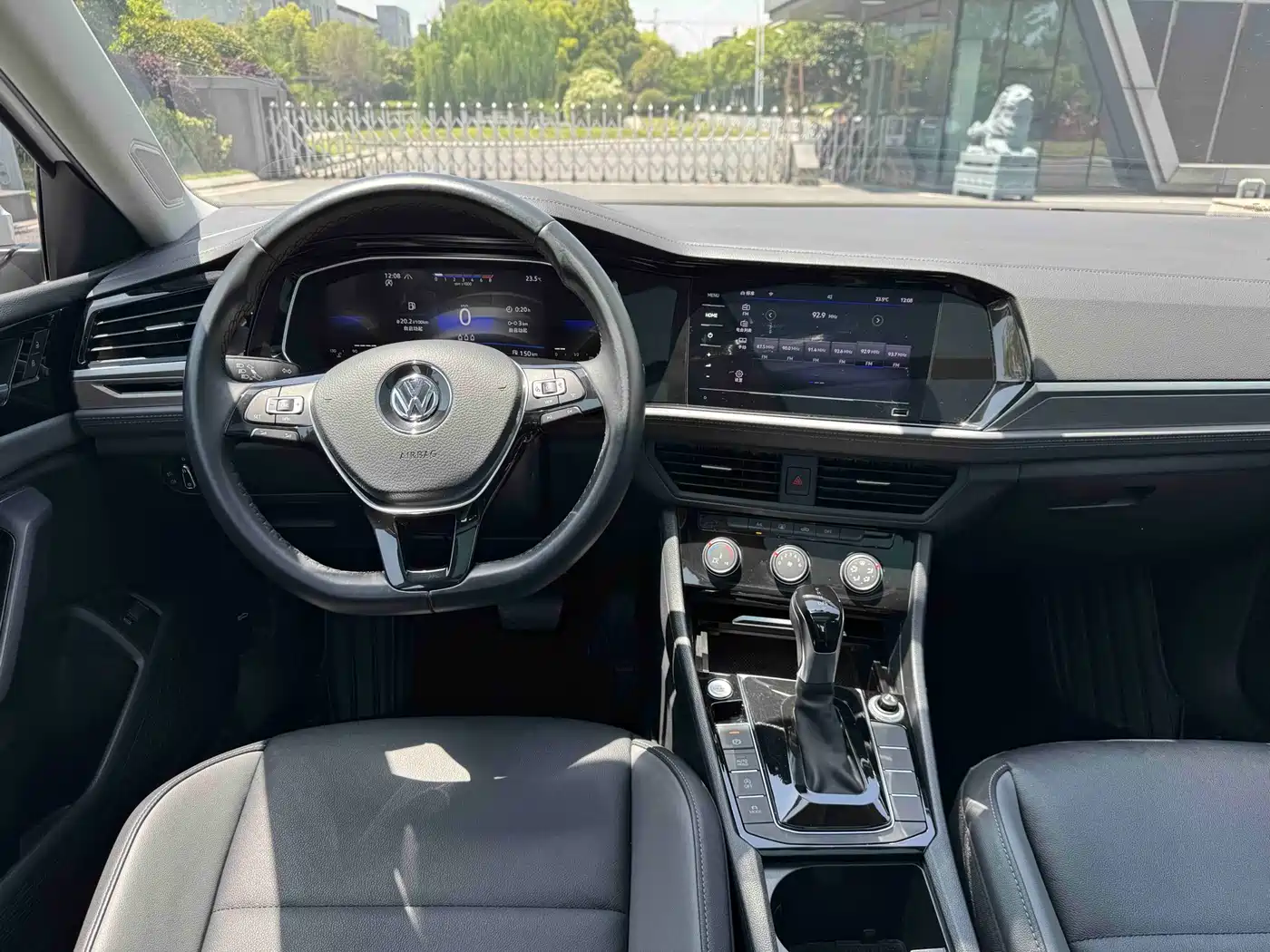 Volkswagen Sagitar 2021 280TSI DSG Comfort Smart Connect Edition фото 6