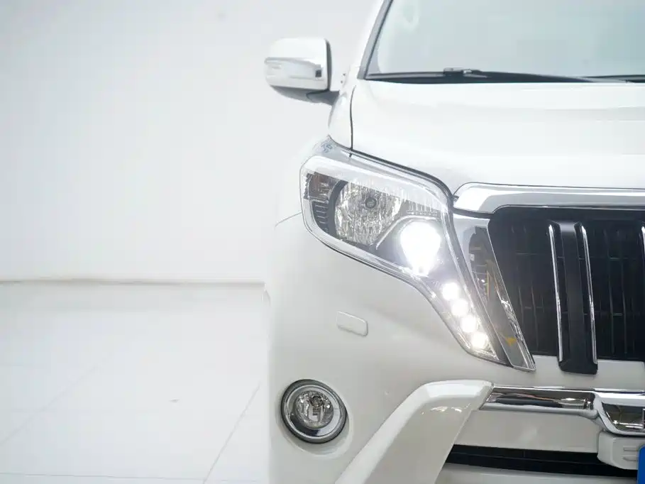 Toyota Prado (Import) 2016