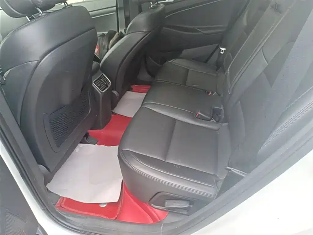 Hyundai Tucson 2015 1.6T Dual Clutch 2WD Smart фото 17