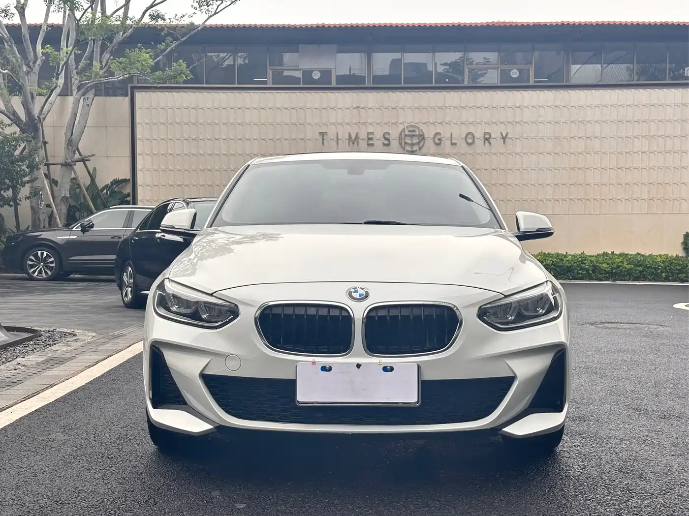BMW 1 Series 2020 Model 120i M Sport Package фото 2