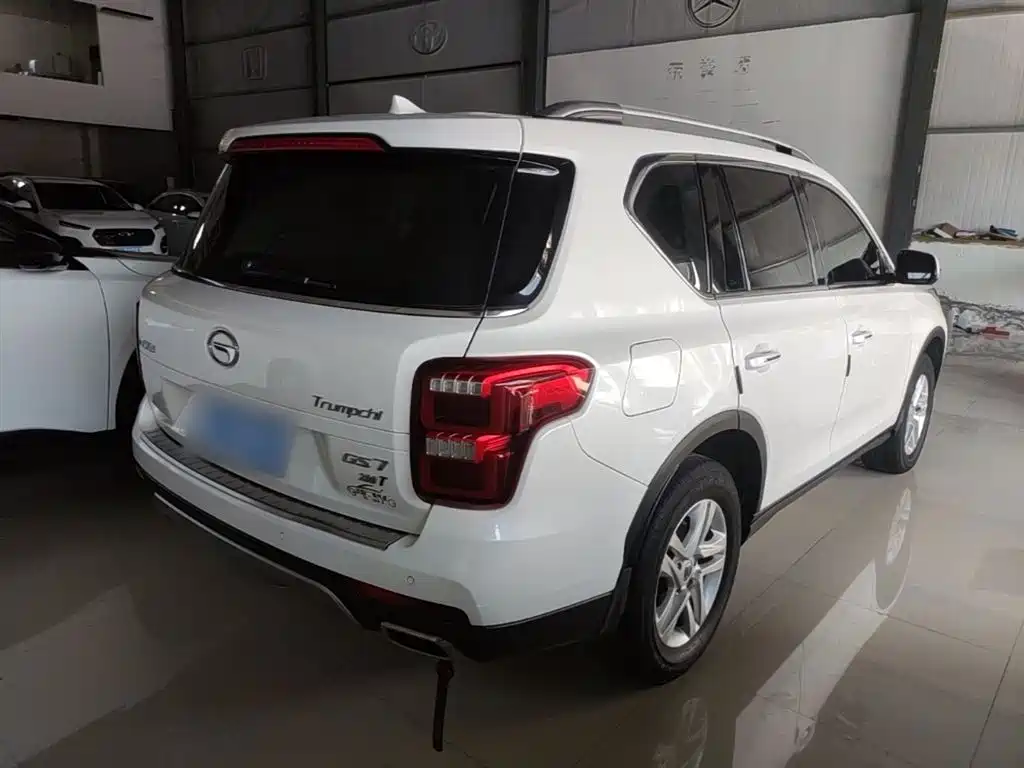 GAC Trumpchi Trumpchi GS7 2017 280T 2WD Luxury фото 7