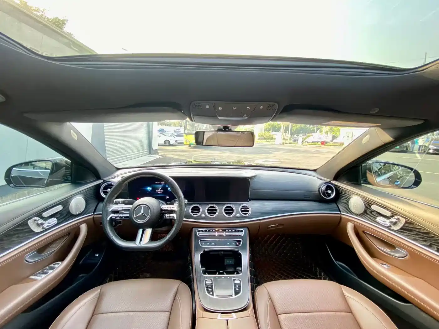 MERCEDES-BENZ E CLASS