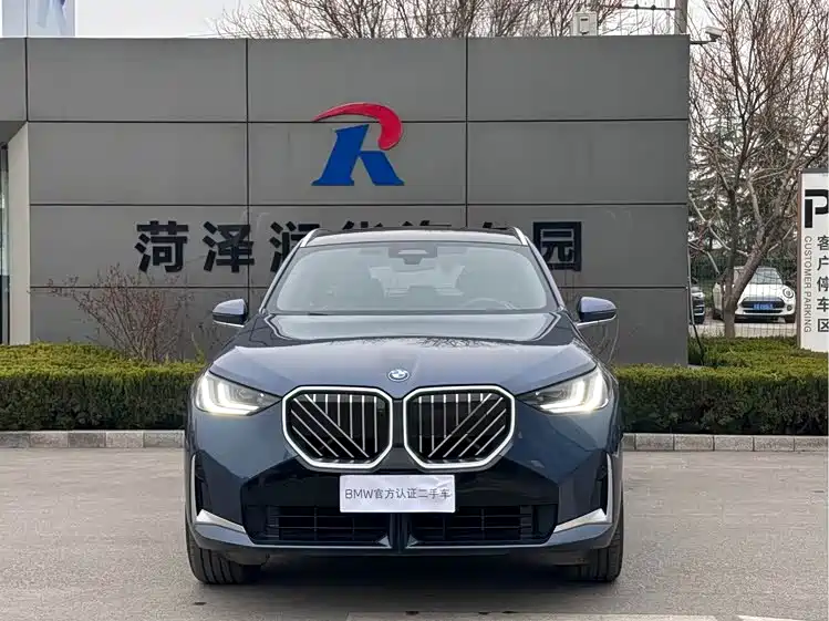 BMW X3 2025 xDrive30L Premium Model M Sport Black Package фото 4
