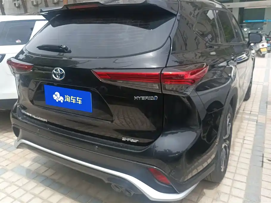 Toyota Crown Kluger 2021 2.5L HEV 4WD Luxury фото 3