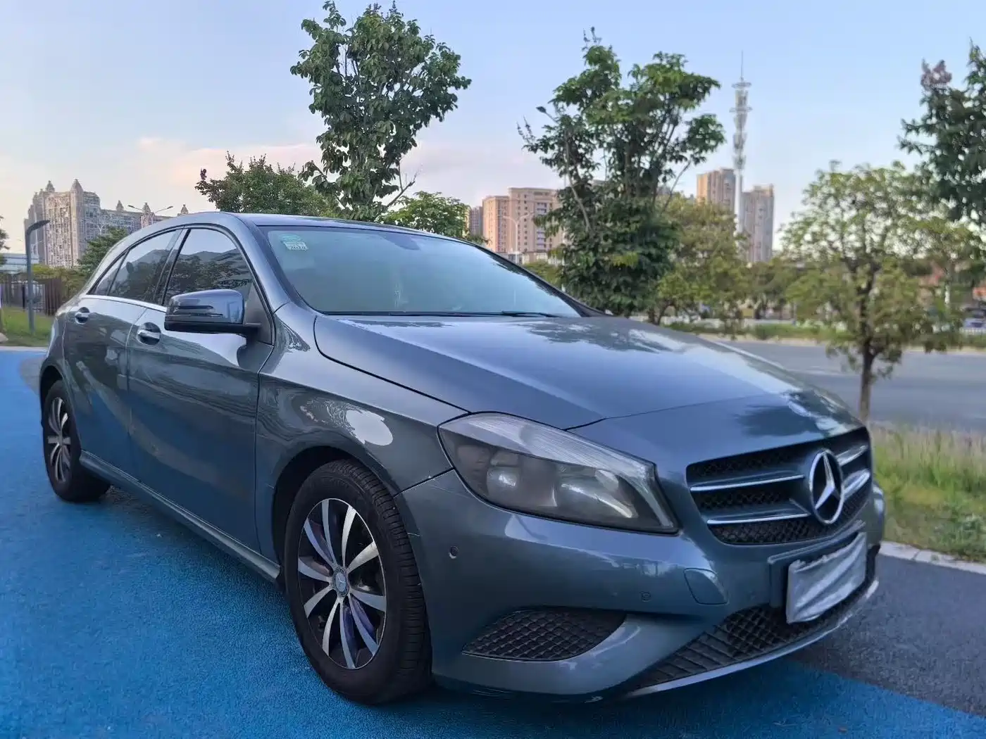 Mercedes-Benz A-Class (Import) 2013 A 180 Fashion