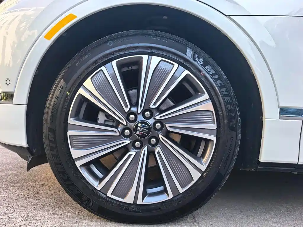 Buick E5 2023 2023 Premium Standard Range Edition