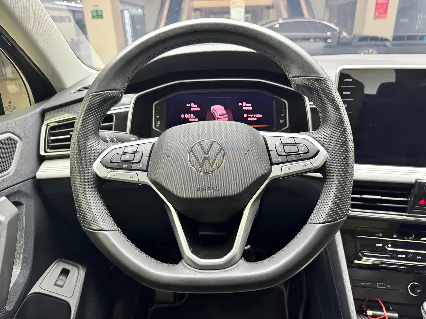 Volkswagen Tiguan L 2024 330TSI Automatic 2WD Intelligent Enjoyment Edition фото 8
