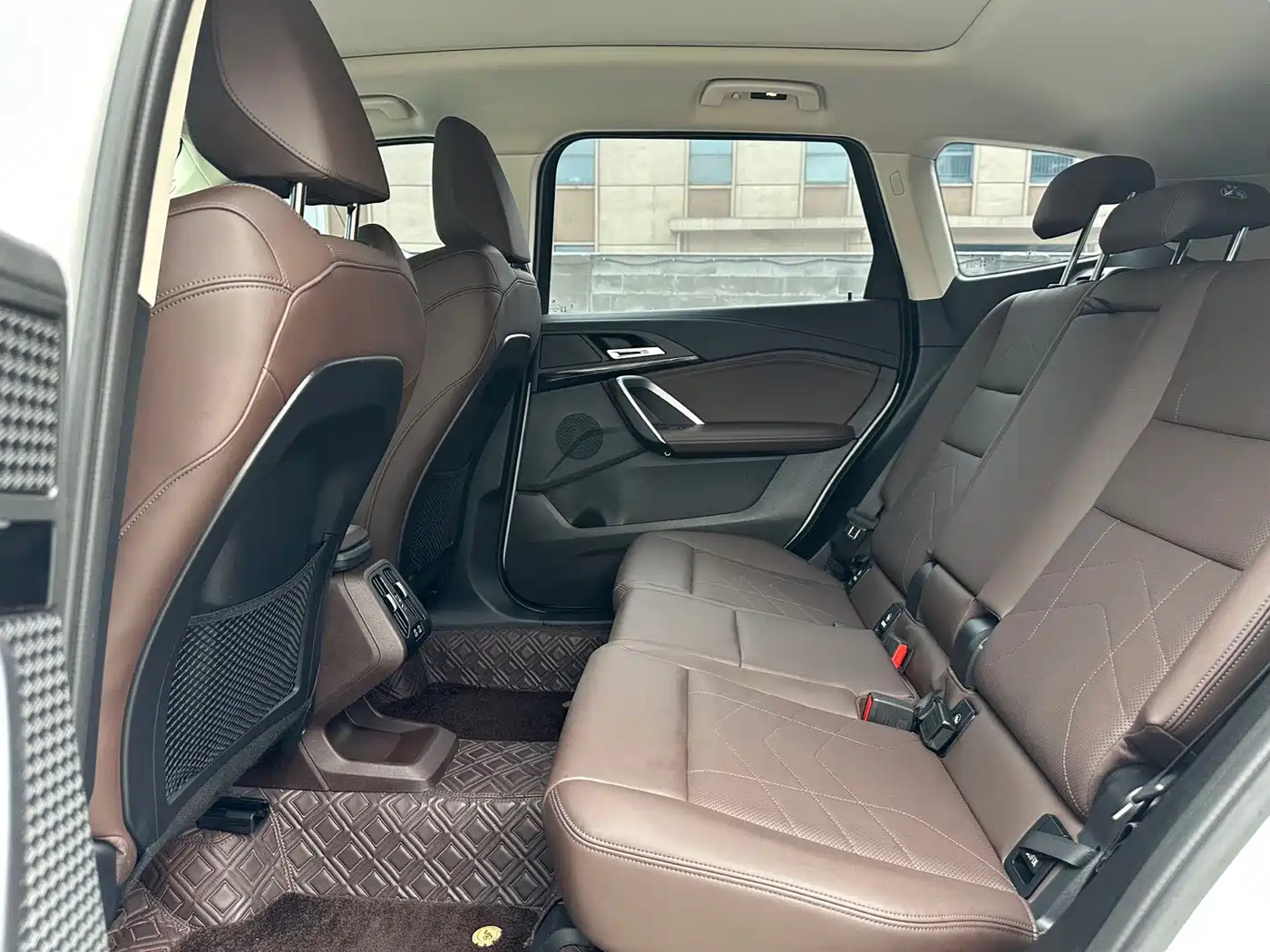 BMW X1 2023 sDrive20Li X Design Package фото 10