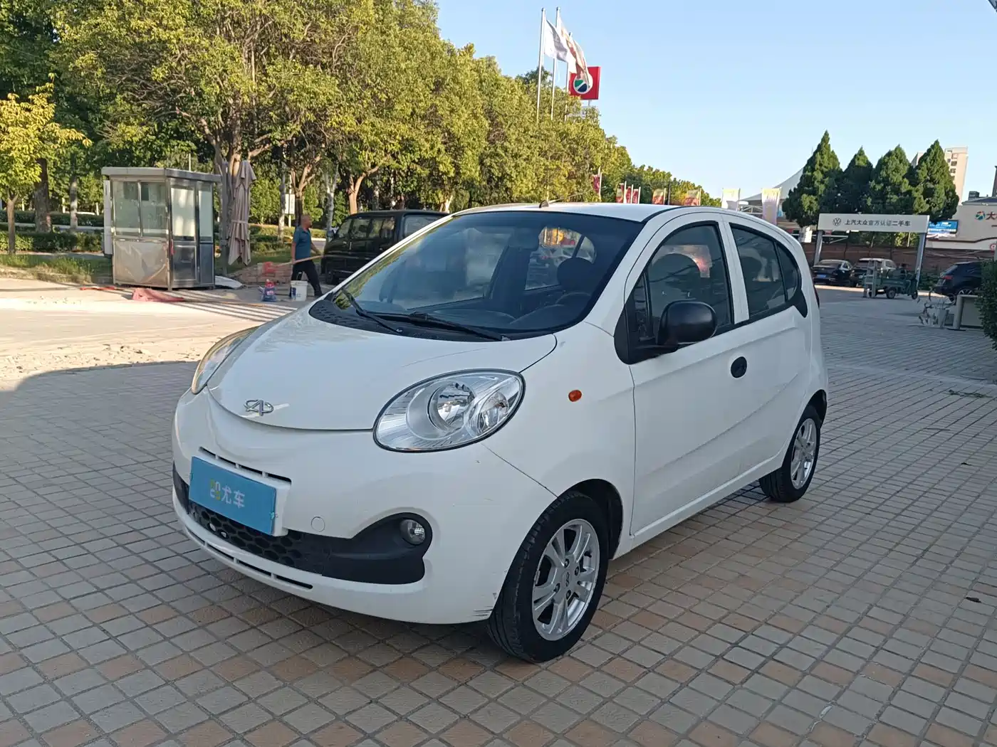 Chery QQ 2014 2013 1.0L Manual Joy Edition