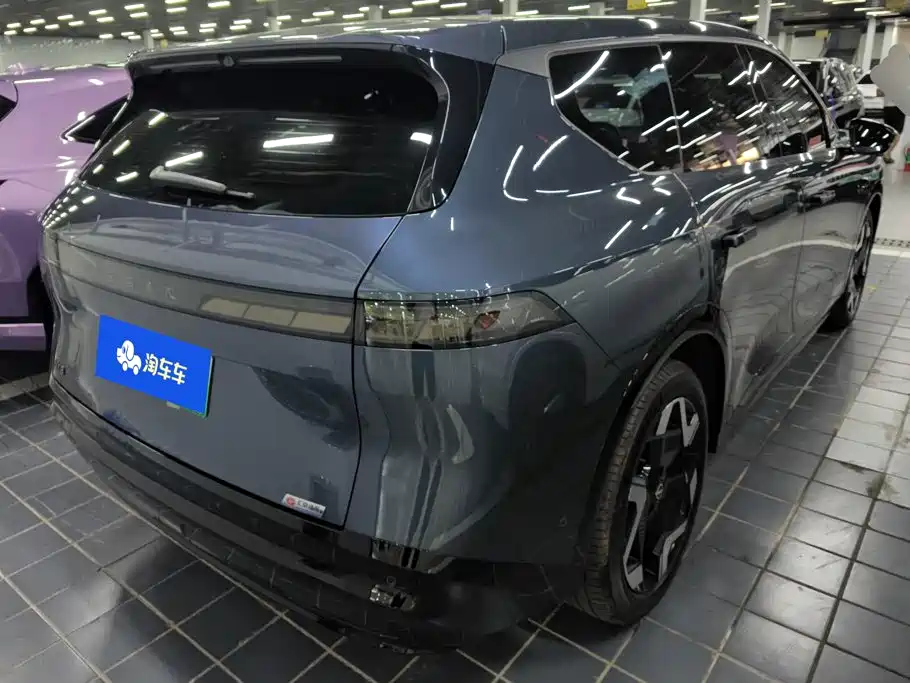 2026 Nissan NX8