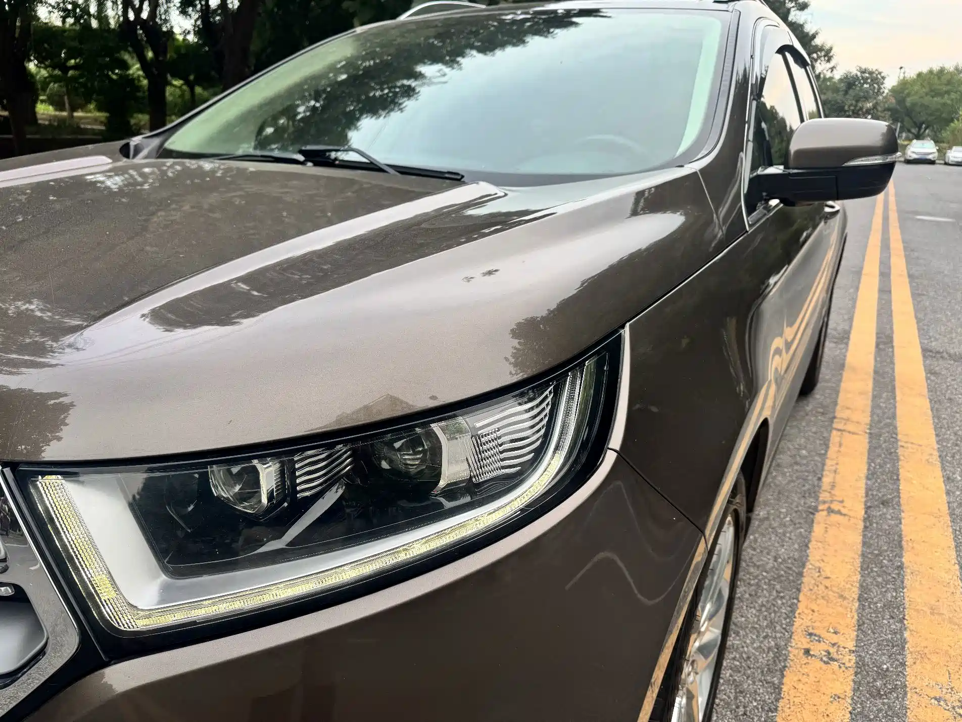 Фото 11 - Ford Edge