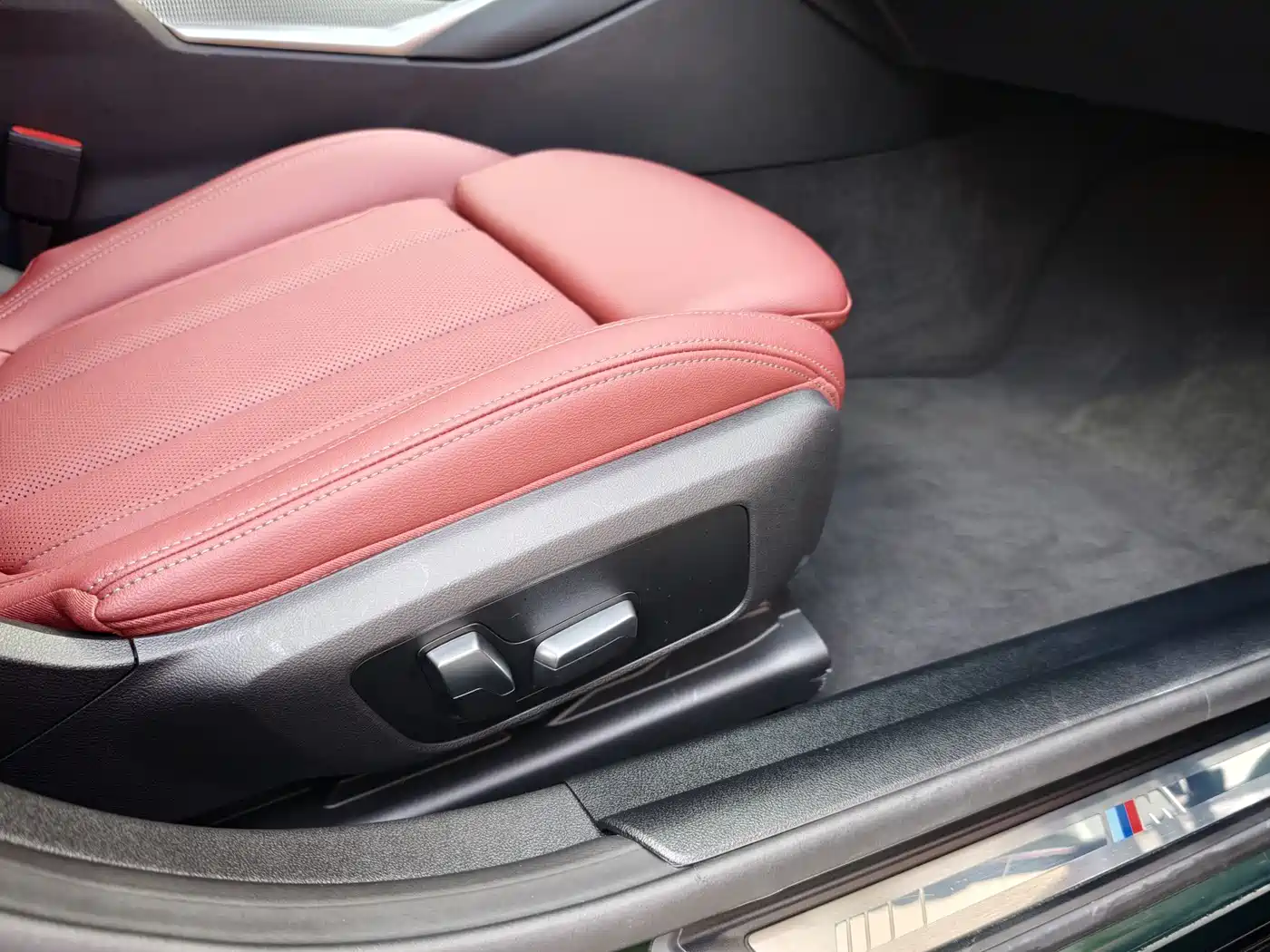 BMW 4 Series 2022 425i Gran Coupe M Sport Night Package фото 25