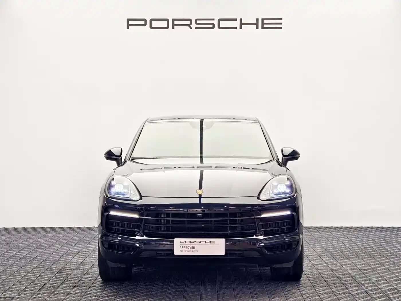 Фото 2 - Porsche Cayenne