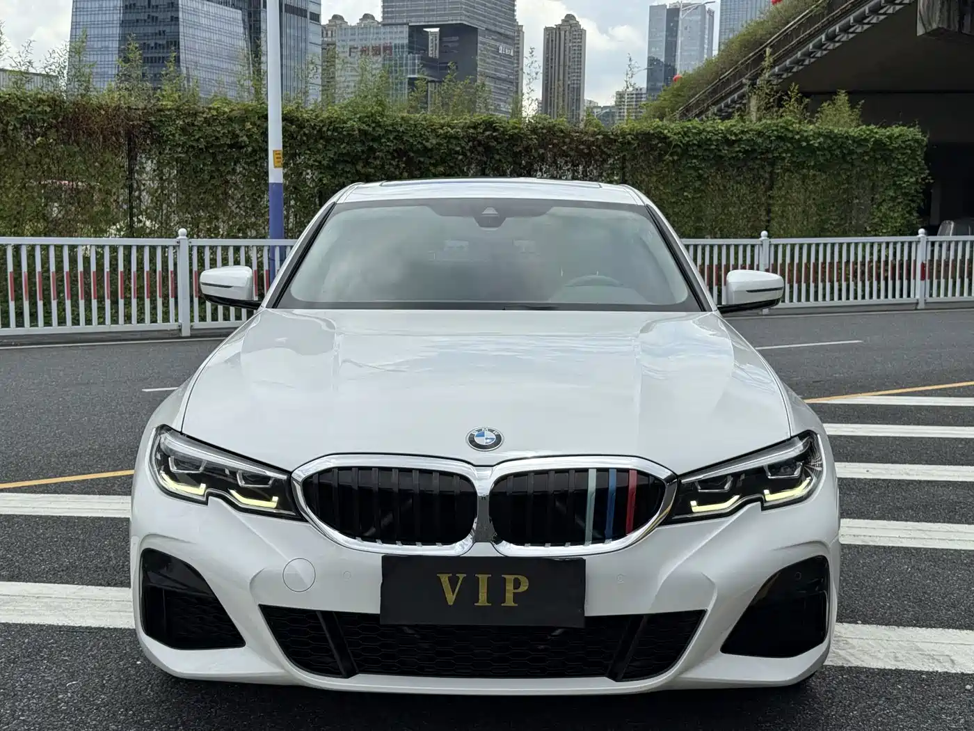 Фото 2 - BMW 3 Series