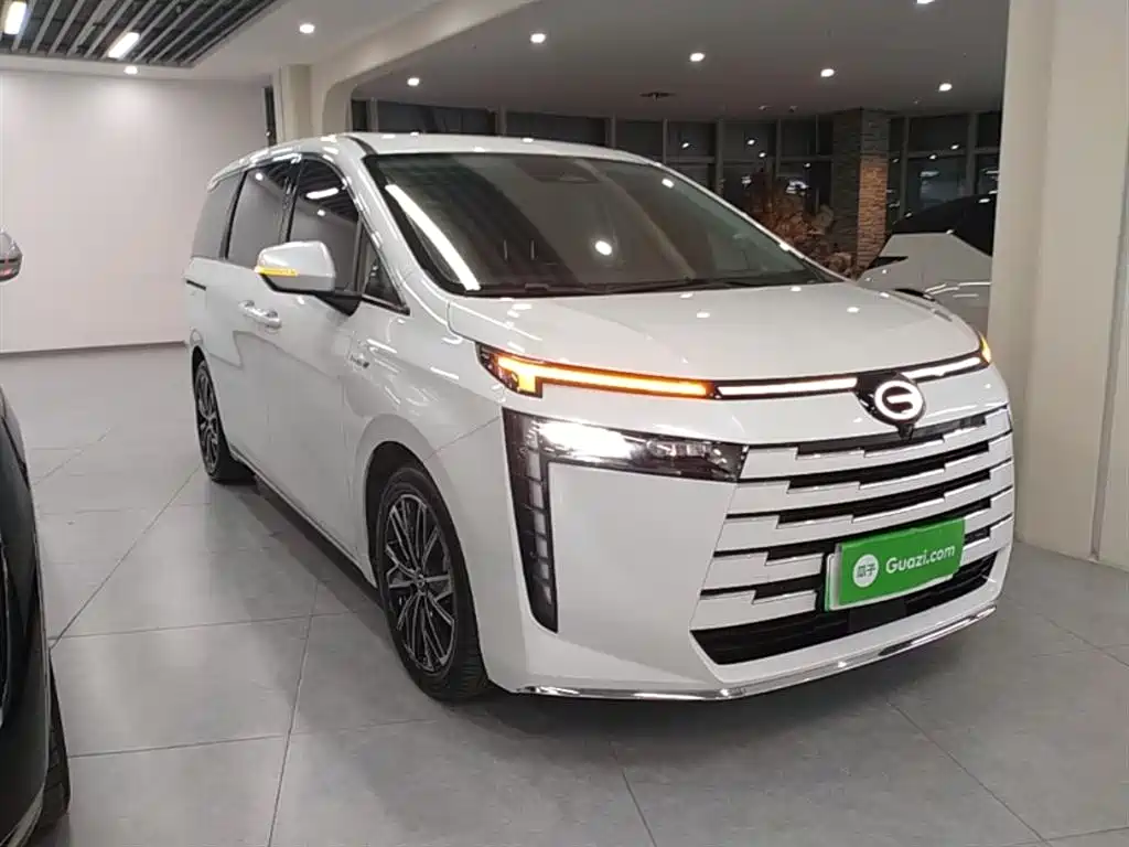 GAC Trumpchi Trumpchi E8 NEV 2024 Model 150km MAX фото 4