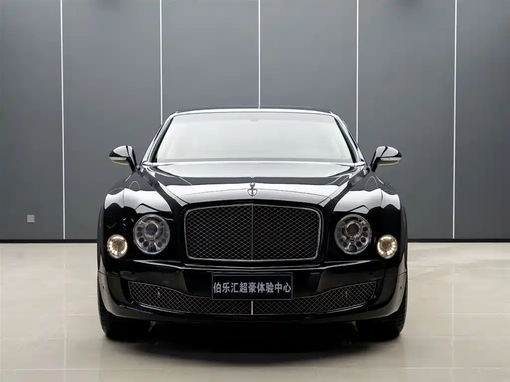 Bentley Mulsanne 2015 6.8T Standard Edition фото 3