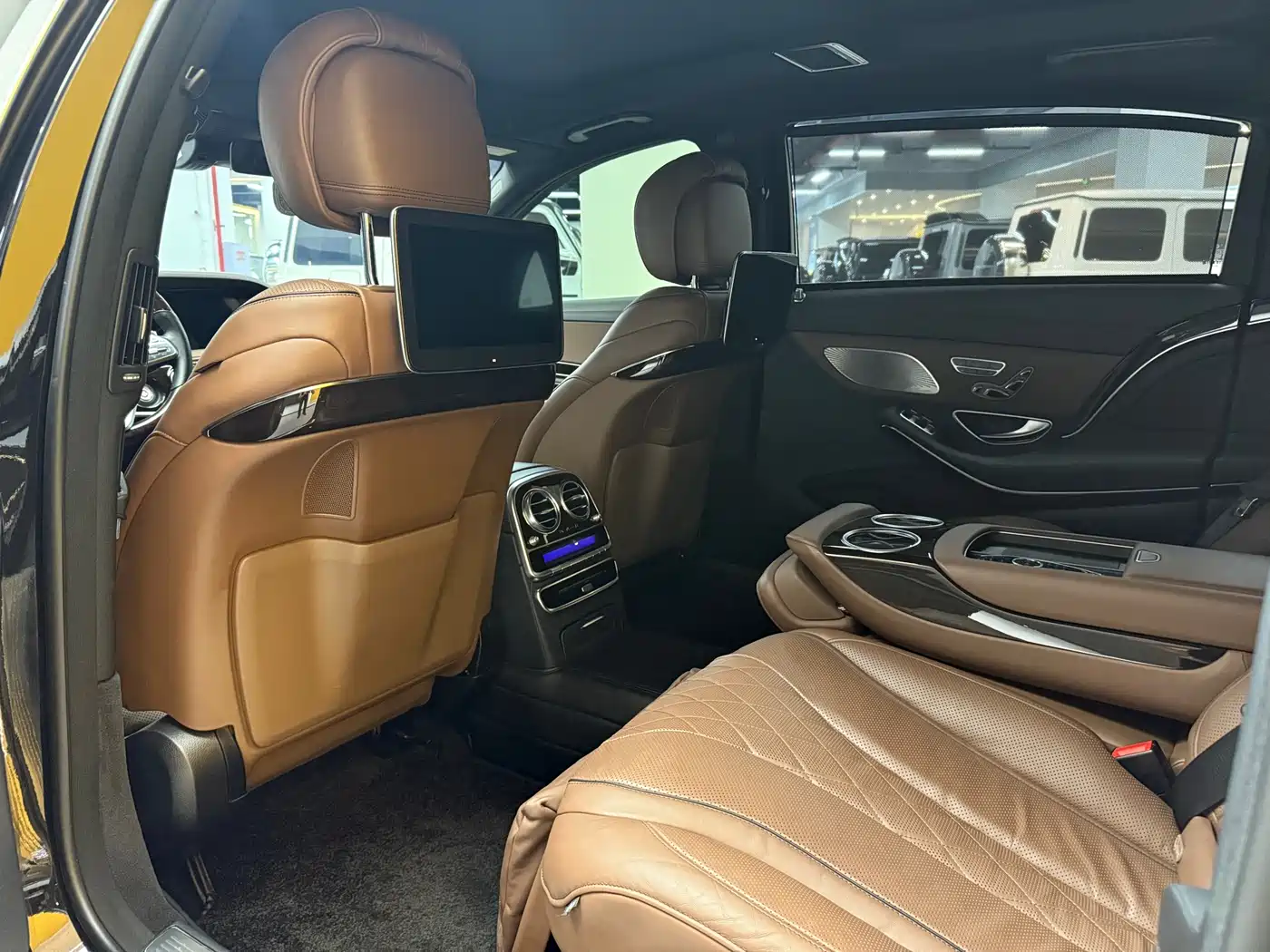 Mercedes-Benz Maybach S-Class 2018 S 450 4MATIC фото 16
