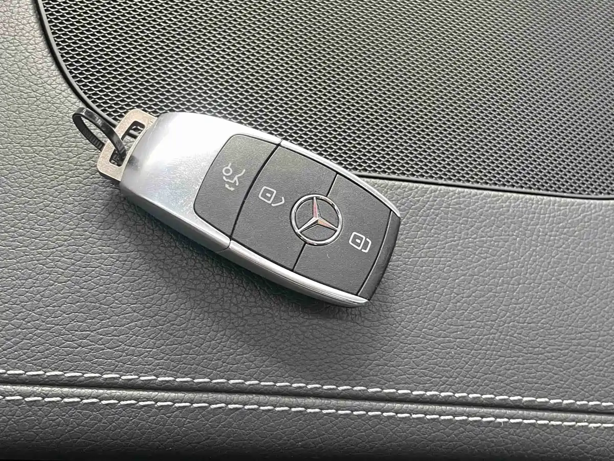 Mercedes-Benz A-Class 2022 A 180 L Sport Sedan фото 15