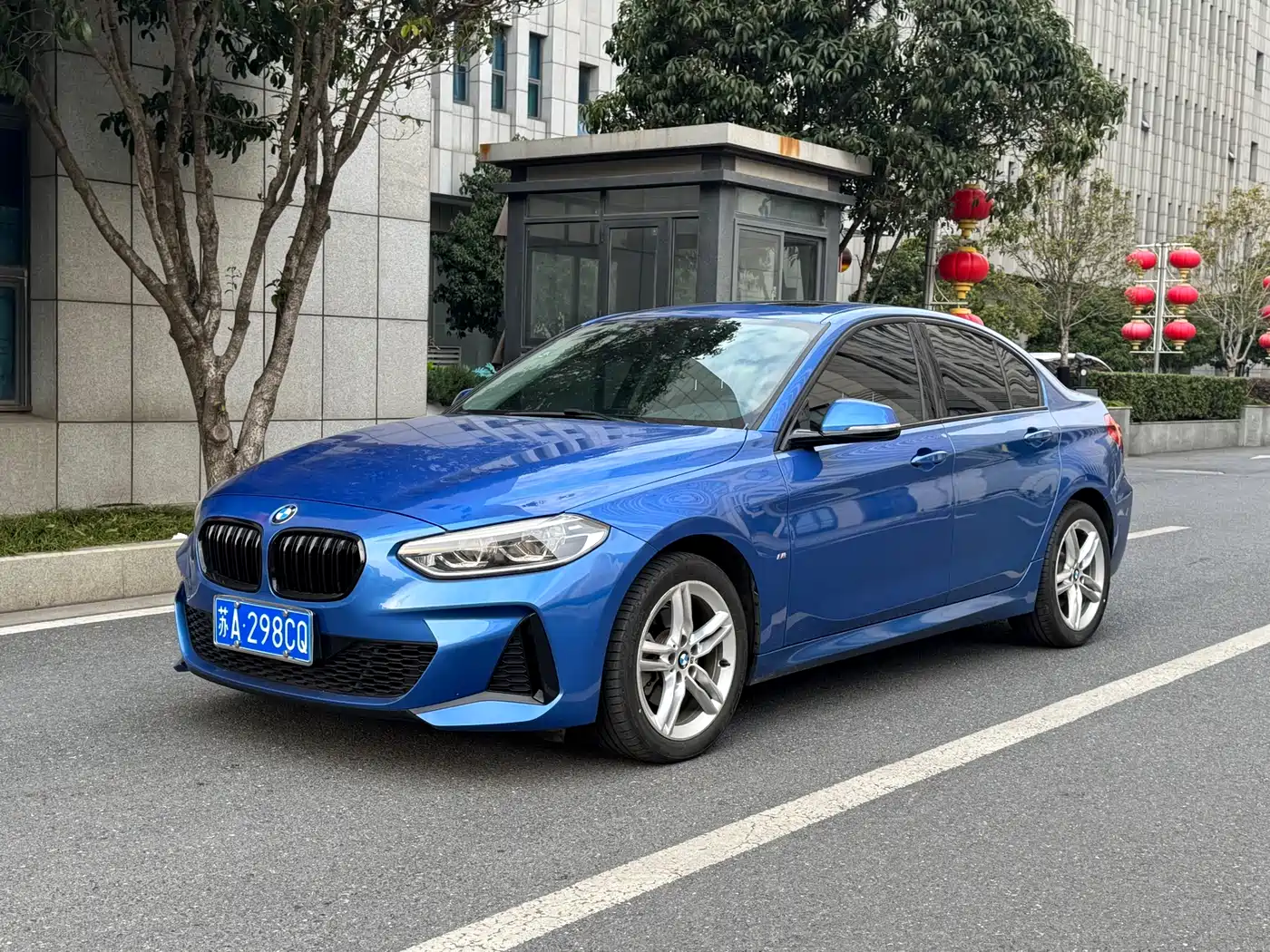 BMW 1 Series 2019 118i M Sport Package фото 2