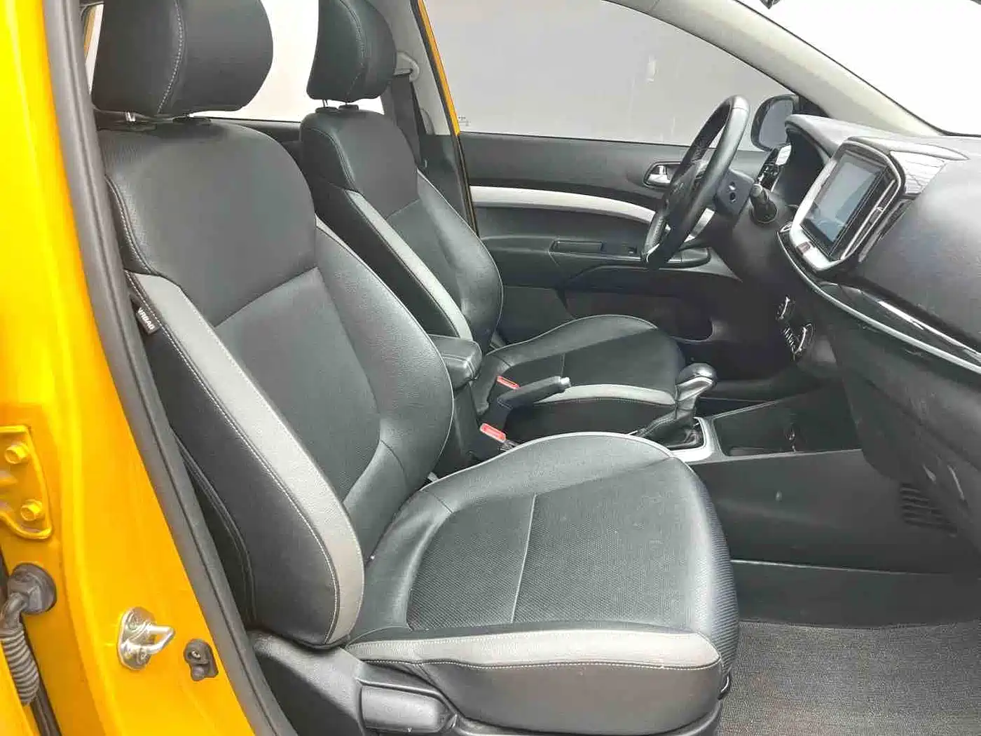 Kia KX1 2021 1.4L CVT Sunroof Version фото 10