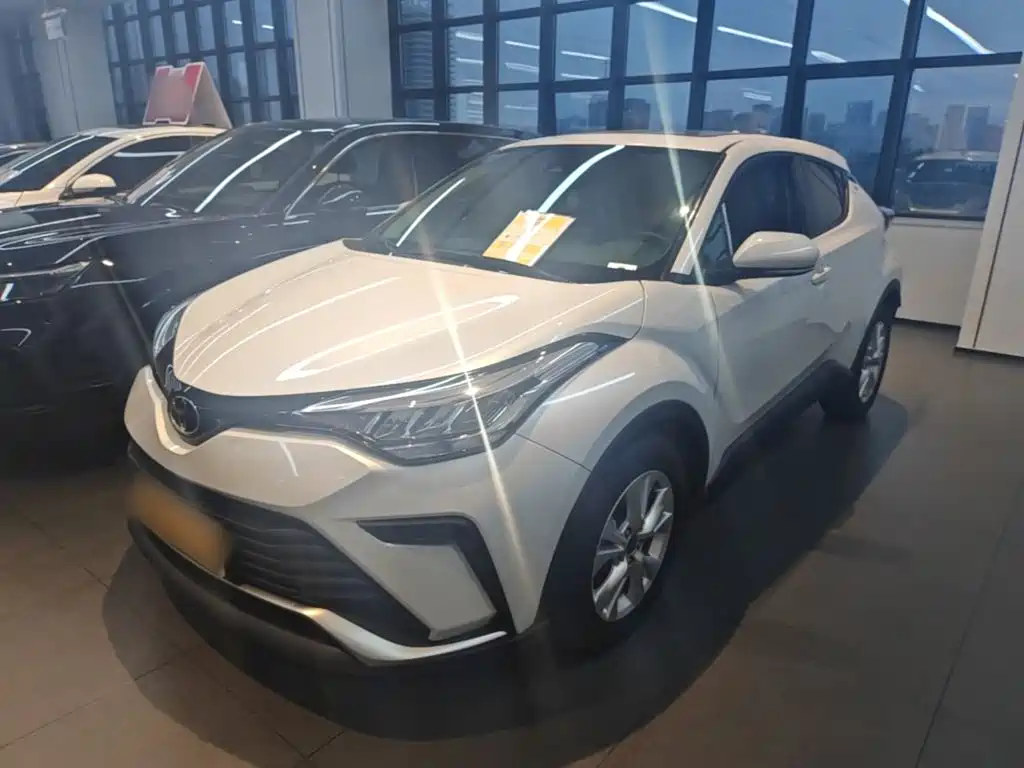 2024 Toyota IZOA