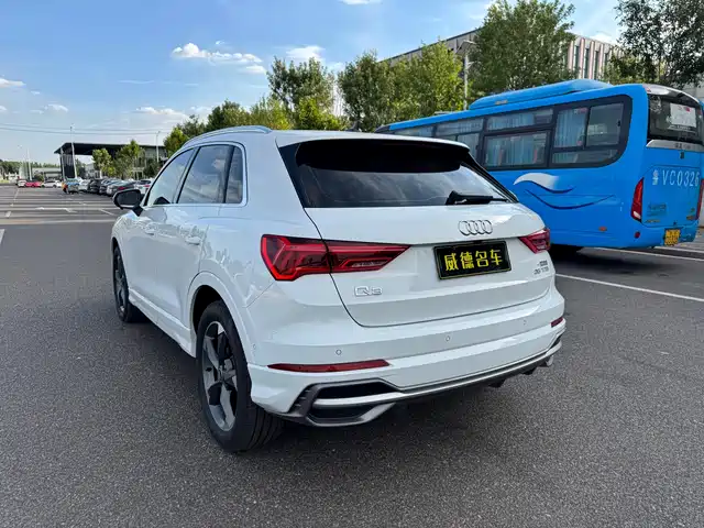 Audi Q3 2023 35 TFSI Fashion Dynamic (1.4T) — фото 5