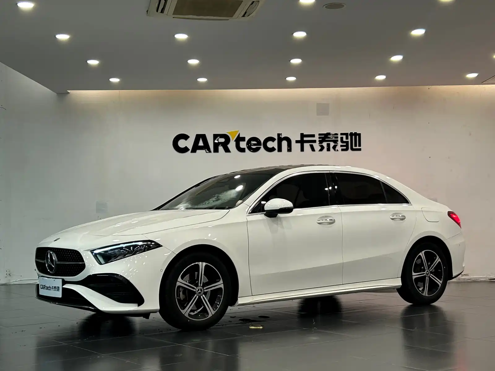 Photo 2 - Mercedes-Benz A-Class